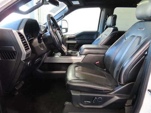 Used 2019 Ford F450 Platinum w/ Platinum Ultimate Package image 18