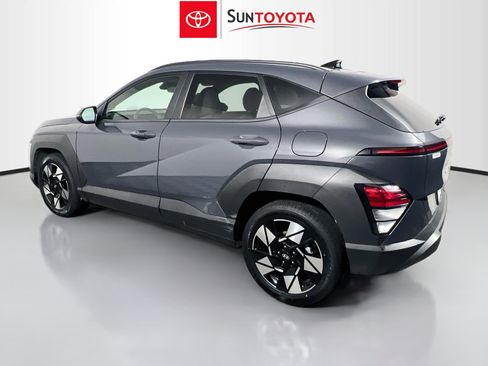 Used 2024 Hyundai Kona SEL FWD image 6