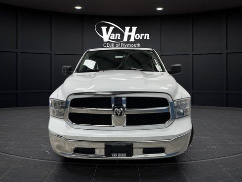 Used 2023 RAM 1500 Classic SLT image 9