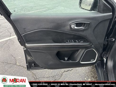 Used 2021 Jeep Compass Latitude w/ Sun and Sound Group image 10