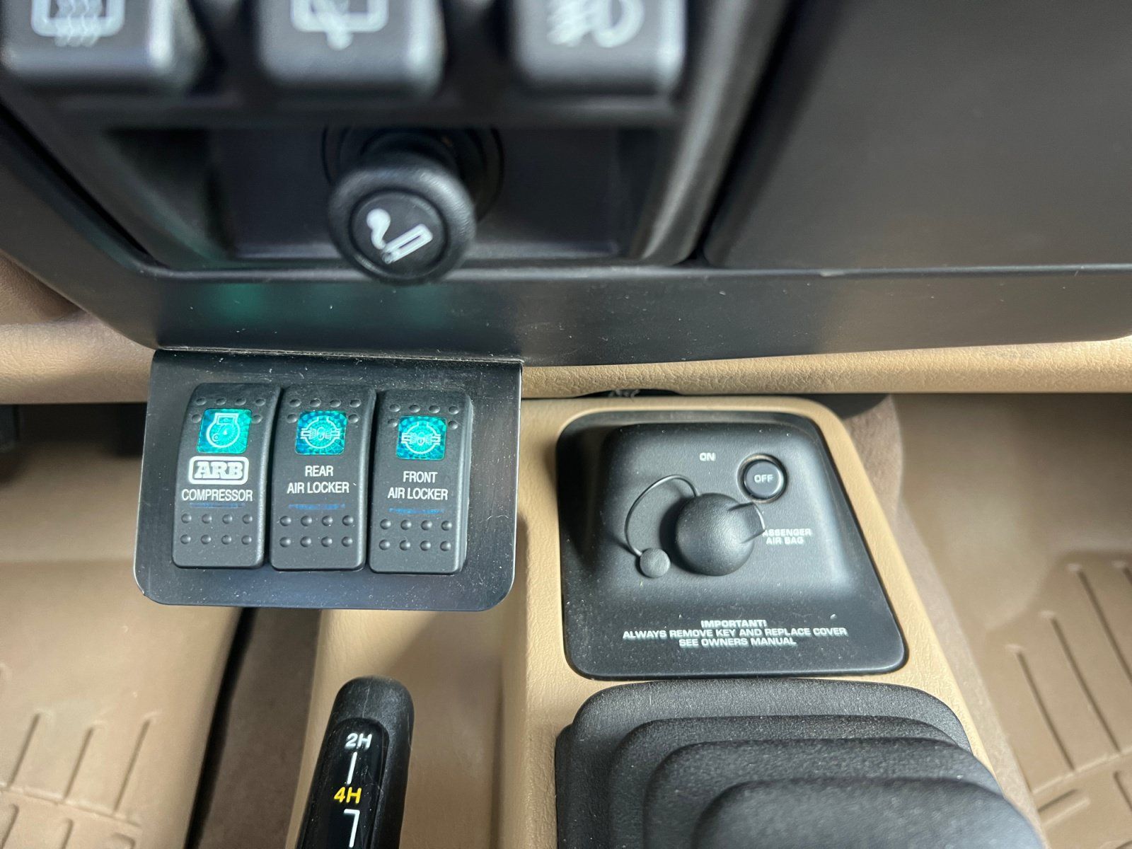 Used 1999 Jeep Wrangler Sahara AWD/4WD image 15