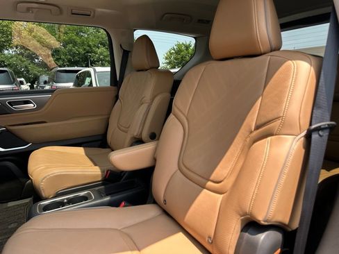 New 2027 INFINITI QX80 Luxe AWD/4WD image 30