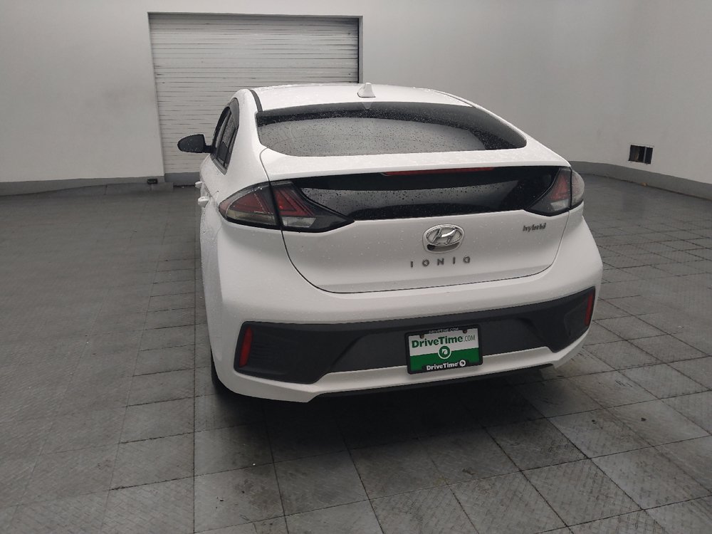 Used 2020 Hyundai Ioniq SEL FWD image 6