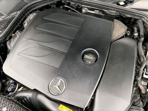 Certified 2021 Mercedes-Benz C 300 4MATIC Sedan image 33