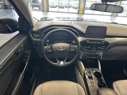 Used 2024 Ford Escape Active w/ Cold Weather Package image 2
