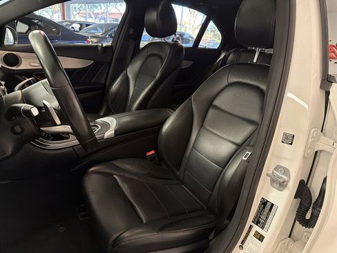 Used 2019 Mercedes-Benz C 300 Sedan image 21