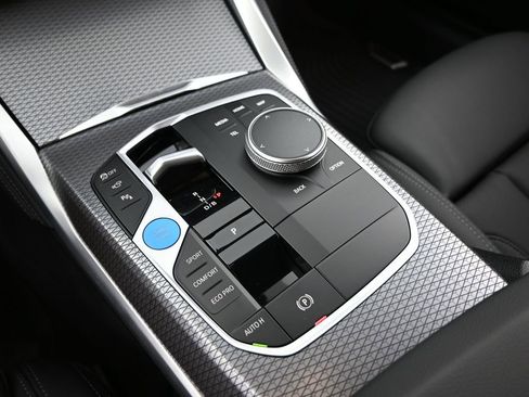 Used 2025 BMW i4 xDrive40i w/ M Sport Package image 15