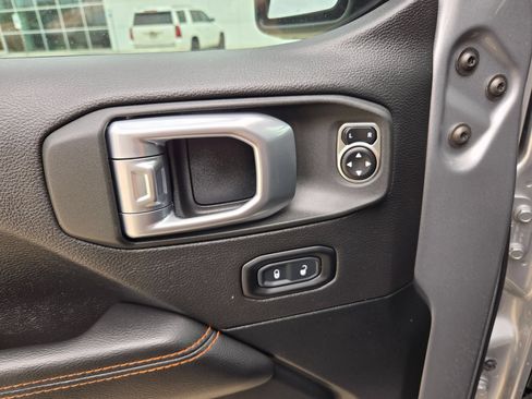 Used 2021 Jeep Gladiator Mojave AWD/4WD image 20