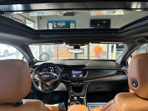 Used 2022 Cadillac XT5 Premium Luxury w/ Technology Package image 22