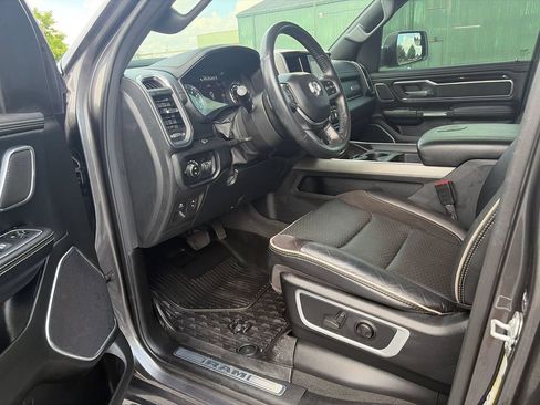 Used 2022 RAM 1500 Laramie AWD/4WD image 10
