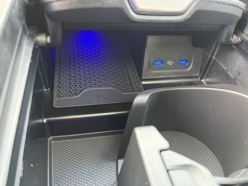 Certified 2025 Mercedes-Benz C 300 4MATIC Sedan image 24