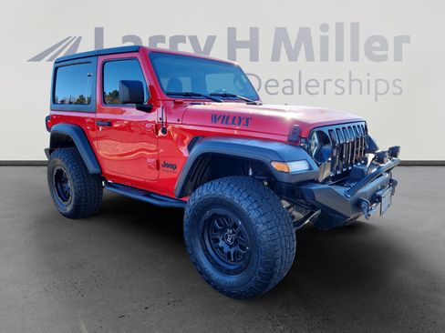 Used 2020 Jeep Wrangler Sport image 7