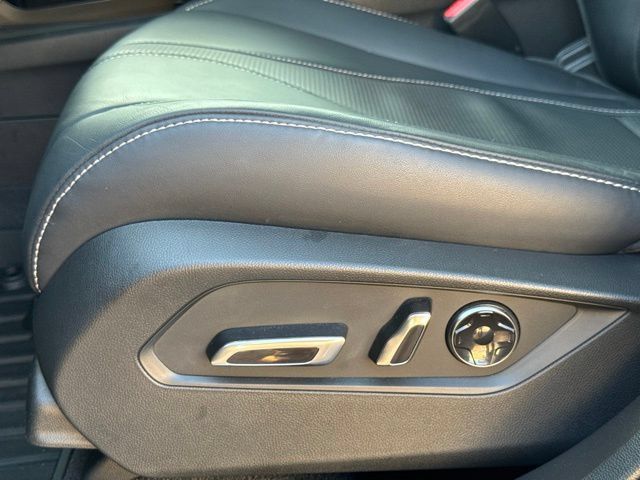 Used 2024 Acura RDX w/ Technology Package AWD/4WD image 37