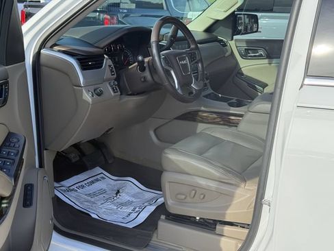 Used 2019 GMC Yukon SLT w/ Premium Edition RWD image 12