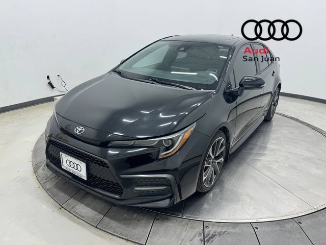 Used 2020 Toyota Corolla SE w/ SE Premium Package FWD image 3
