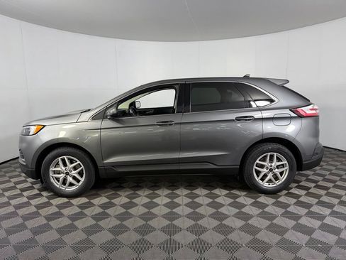 Used 2024 Ford Edge SEL AWD/4WD image 11