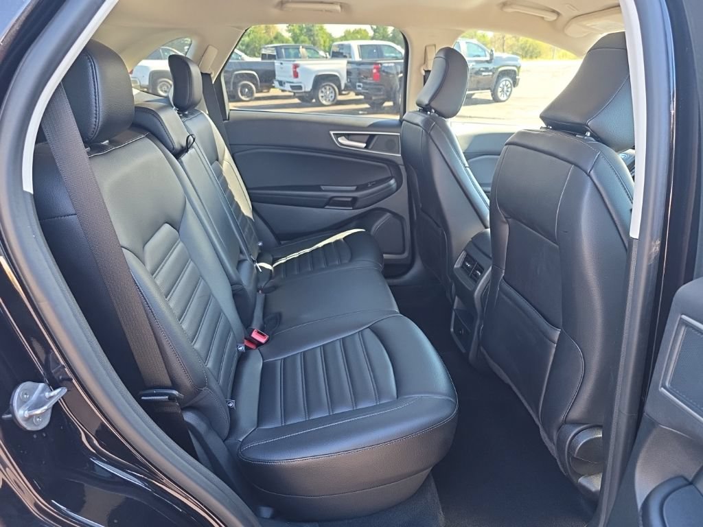 Used 2024 Ford Edge SEL AWD/4WD image 24