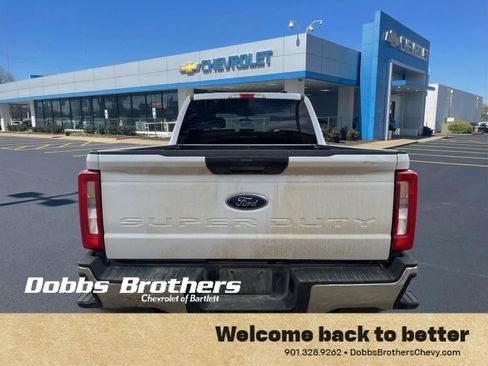Used 2025 Ford F250 XLT image 8