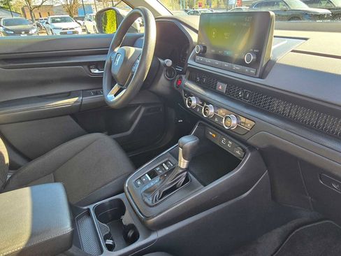 Used 2024 Honda CR-V EX image 11
