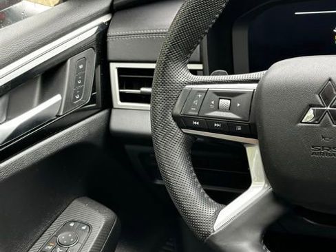 Used 2023 Mitsubishi Outlander SEL Black Edition AWD/4WD image 26