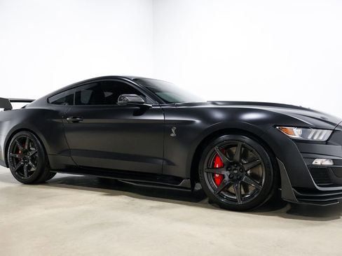 Used 2022 Ford Mustang Shelby GT500 w/ Carbon Fiber Track Pack RWD image 63