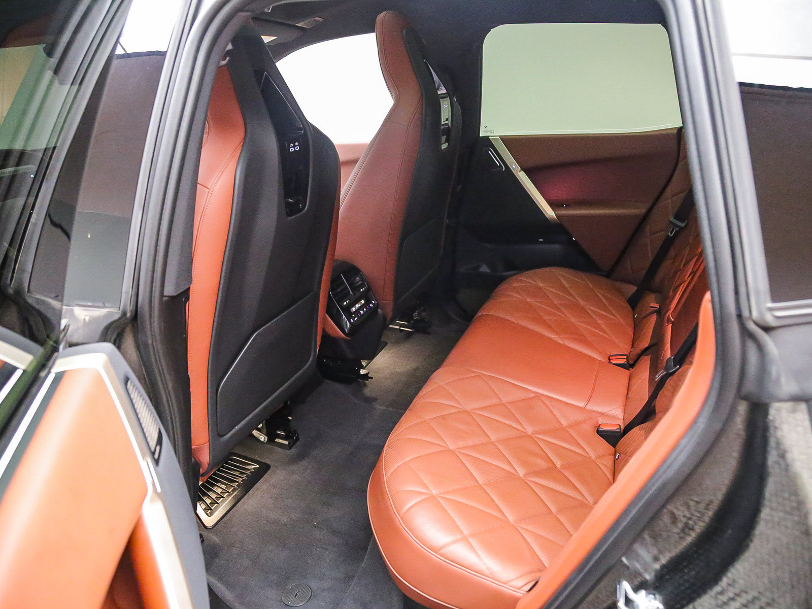 Used 2023 BMW iX M60 w/ Executive Package AWD/4WD image 20