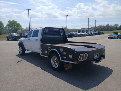 Used 2020 RAM 4500 Tradesman w/ Chrome Appearance Group image 6