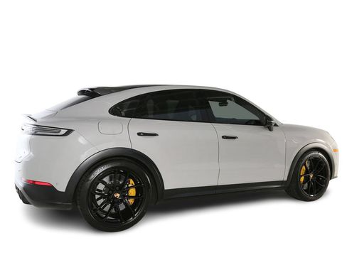 Used 2024 Porsche Cayenne Turbo GT AWD/4WD image 14
