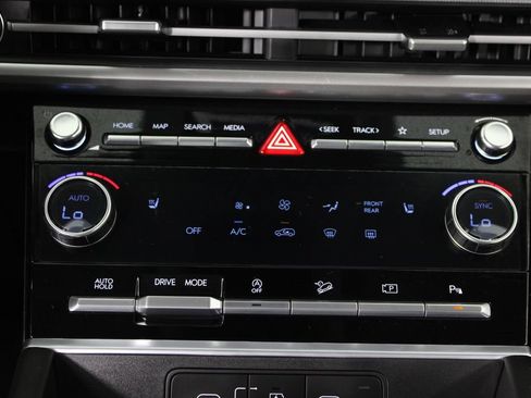 Certified 2026 Hyundai Santa Fe SEL FWD image 22