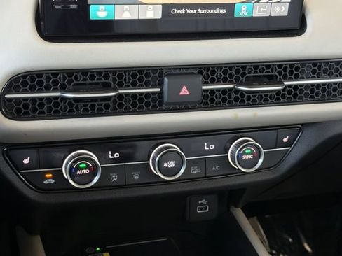 Certified 2024 Honda HR-V EX-L image 25
