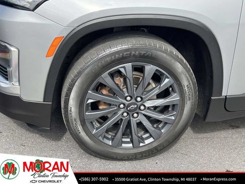 Certified 2023 Chevrolet Traverse RS w/ LPO, Floor Liner Package AWD/4WD image 10