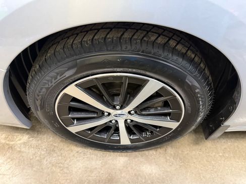 Used 2022 Subaru Impreza 2.0i Premium AWD/4WD image 34