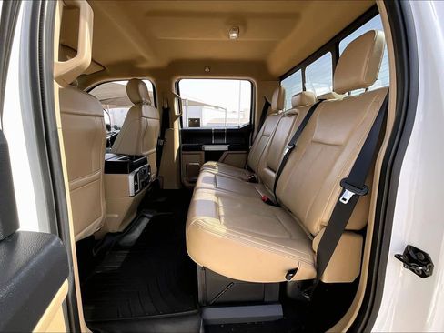 Used 2020 Ford F250 Lariat w/ Lariat Value Package image 19