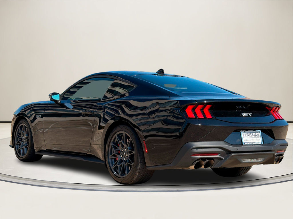 Used 2026 Ford Mustang GT Premium w/ GT Performance Package RWD image 4