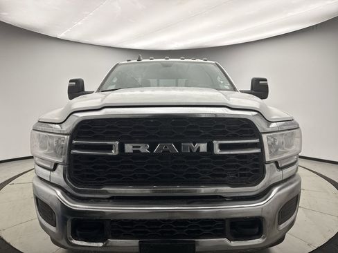 Used 2023 RAM 3500 Tradesman image 6