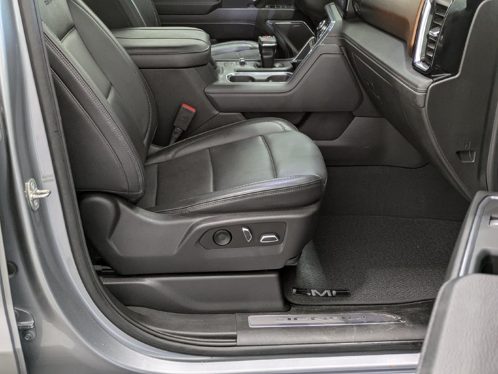 Used 2023 GMC Sierra 1500 Denali AWD/4WD image 24