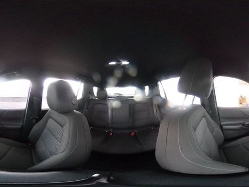 Used 2025 Chevrolet Equinox LT image 43