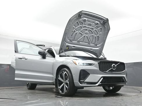 Used 2025 Volvo XC60 B5 Ultra w/ Protection Package Premier AWD/4WD image 55