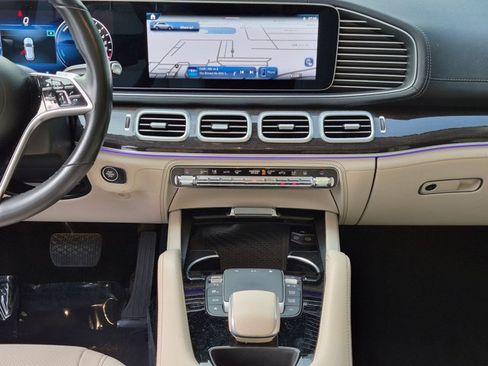 Used 2024 Mercedes-Benz GLE 450e 4MATIC image 10