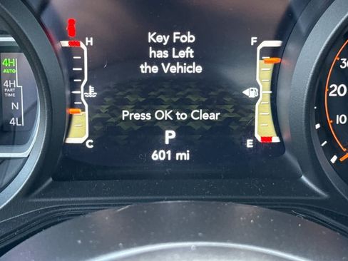 Used 2025 Jeep Wrangler Unlimited Rubicon 392 image 30