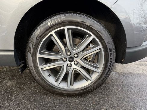 Used 2024 Ford Edge Titanium w/ Equipment Group 301A image 28