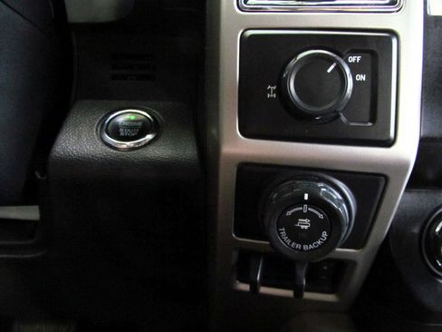 Used 2018 Ford F150 Lariat w/ Trailer Tow Package image 37