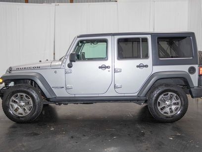 Used 2018 Jeep Wrangler Unlimited Rubicon w/ Cold Weather Group