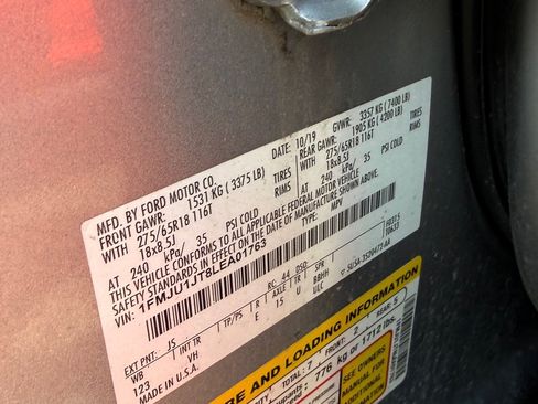 Used 2020 Ford Expedition XLT w/ Equipment Group 202A AWD/4WD image 5