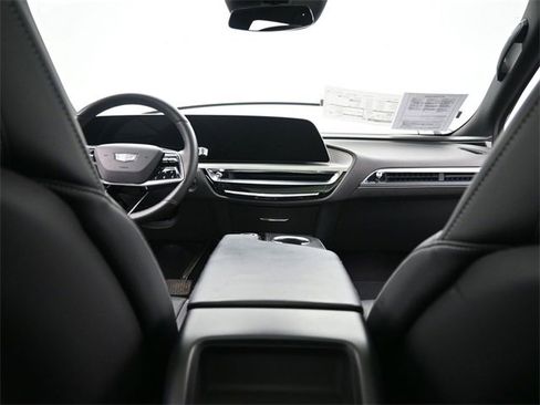 Used 2024 Cadillac Lyriq Luxury w/ LPO, Floor Liner Package image 24