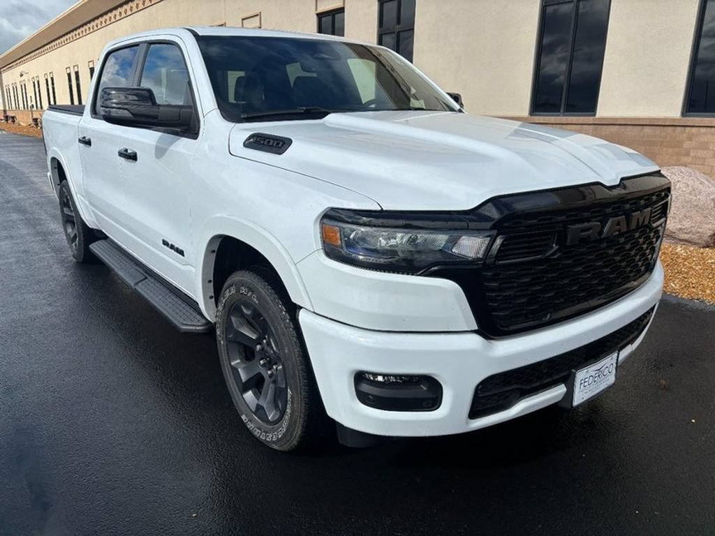 Used 2025 RAM 1500 Big Horn AWD/4WD image 2