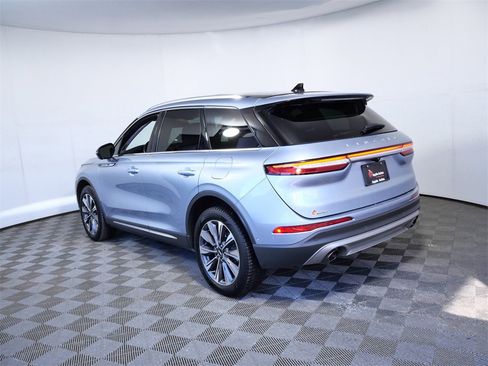 Used 2022 Lincoln Corsair Reserve w/ Equipment Group 201A image 6