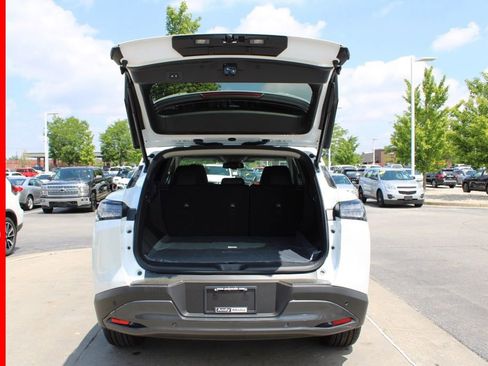 New 2025 Nissan Murano SL image 6