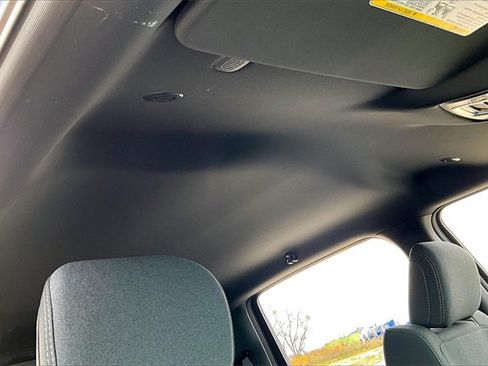 New 2026 RAM 1500 4x4 Crew Cab image 30