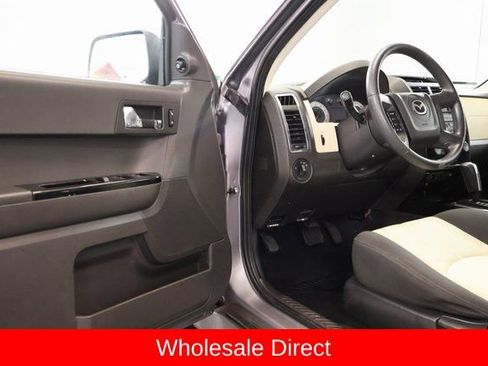 Used 2008 MAZDA Tribute i Sport image 8